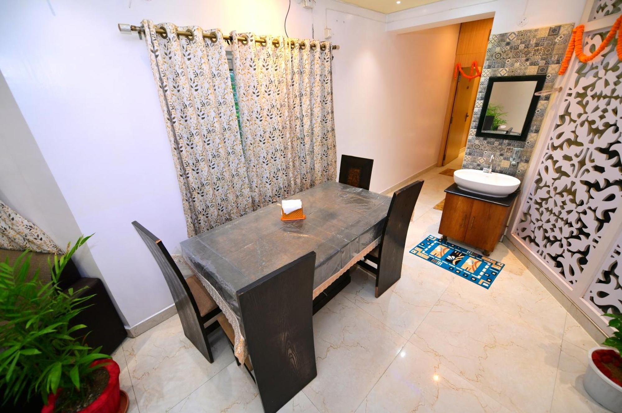 Airport Residency Hotel Ранчи Екстериор снимка