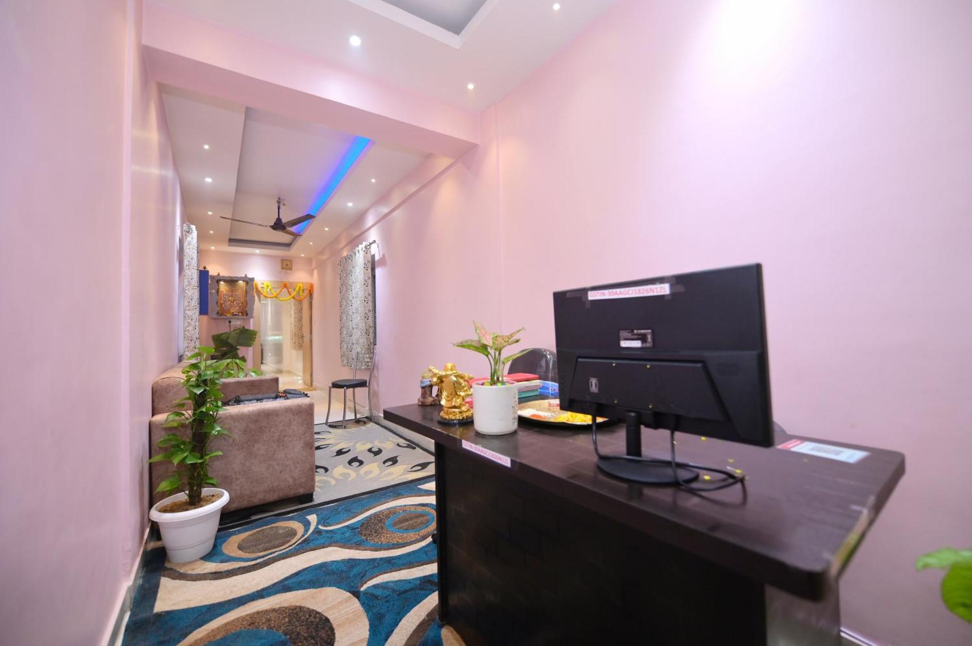 Airport Residency Hotel Ранчи Екстериор снимка
