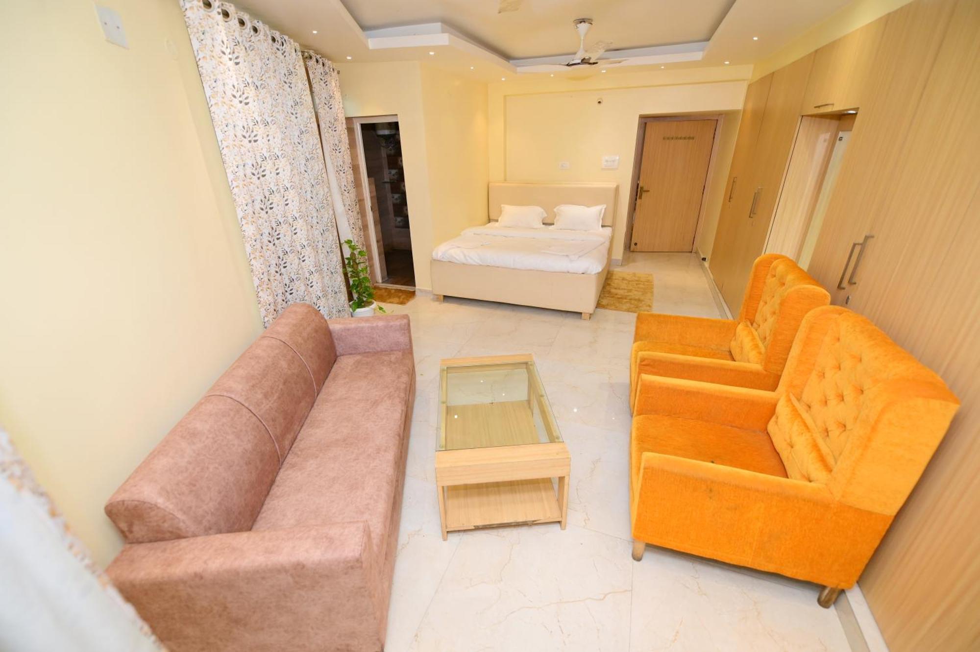 Airport Residency Hotel Ранчи Екстериор снимка